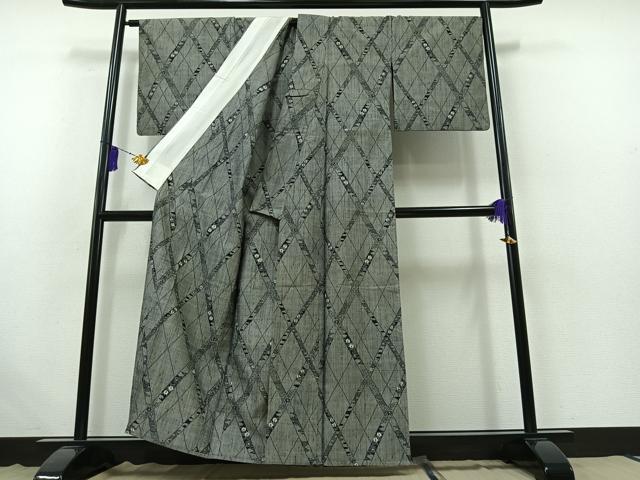 平和屋の平和屋着物▽上質な紬 単衣 吉祥花文 正絹 逸品 AABB4497jh｜アングル3