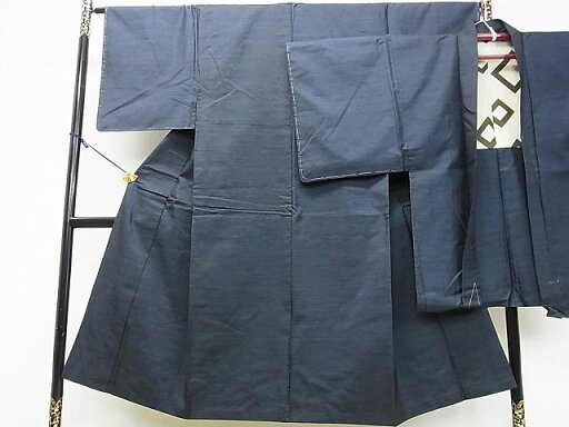 平和屋着物■男性 本場大島紬 アンサンブル 亀甲柄 逸品 DAAF0064mz 平和屋着物■男性 本場大島紬 アンサンブル 亀甲柄 逸品 DAAF0064mz