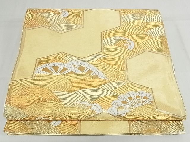 平和屋着物■六通柄袋帯　唐織　片輪車立波文　金糸　正絹　逸品　AAAD0356Bdk