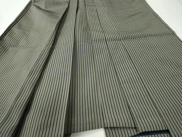 平和屋着物●男性　馬乗り袴　縞　正絹　逸品　CAAW8126yc