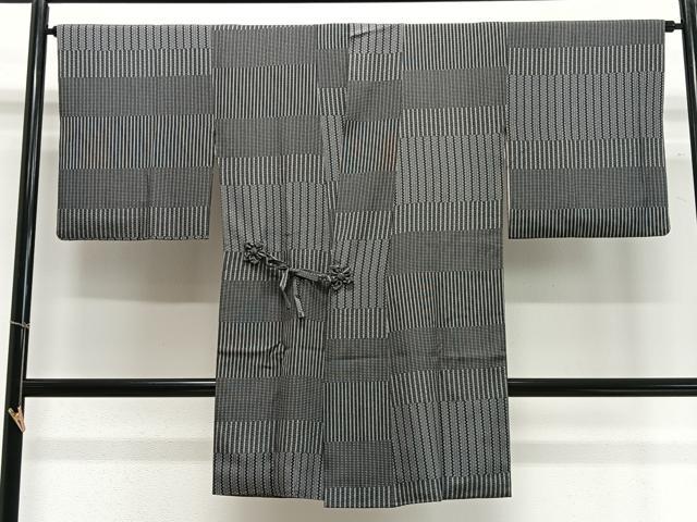 Rakuten - 平和屋着物∞道中着　江戸小紋　幾何学花文　黒地　ますいわ屋扱い　ロング丈　正絹　逸品　CABC3150ua