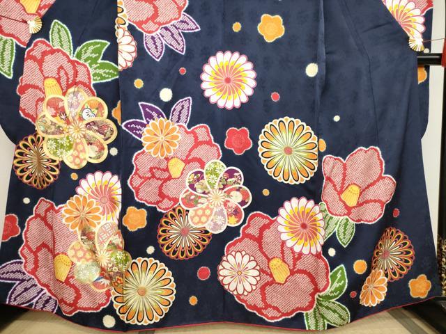 平和屋着物●豪華振袖　駒刺繍　絞り　吉祥舞花文　金彩　正絹　逸品　AAAT2215ck