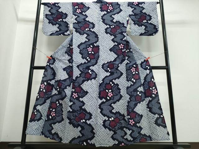 平和屋着物∴夏物　浴衣　有松鳴海絞り　流水舞花文　綿　逸品　CABB6581ng