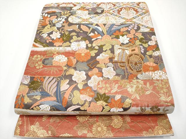 ■■■　サイズ　■■■ 長さ 440cm 幅 31cm程 ■■■　商品詳細　■■■ 【正絹】 詳細に関しましては、画像をご確認ください。 大変上質な逸品になります。 お安く出品致しますので、是非この機会にいかがでしょうか？ ■■■　注意事項　■■■ ■モニター発色の具合により色合いが異なる場合がございます。 ■寸法は多少の誤差が生じる場合がございますのでご了承ください。 ■縫込みの長さが左右非対称の場合は短い部分を記載しております。 左右非対称であってもご返品・お値引き等の保証は出来かねますので、ご了承の上ご購入をお願い致します。 ■シミ等のチェックには注意を払っておりますが、見落としがある場合もございますし、個人の見解も様々ですので神経質な方のご購入はお控えください。 ■箪笥に入っておりました着物や帯なので畳みシワや匂いがあるものもございます。 ■お休みは基本的に土日祝となりますが、その他臨時でお休みする場合がございますのでご了承ください。 ■商品の発送は平日のみの発送となります。 ■夜間と土曜、日曜日はお問い合わせの回答が遅れる場合がございます。 ■当店では、お直し、紋入れ、お手入れ等は承っておりません。 ■生地の状態（ヤケ、経年劣化等）によってはサイズ直しが出来ない場合がございます。 その点もどうかご了承のうえ、ご購入をお願いいたします。 ■弊社で取り扱う商品は一点ものにつき、時期や在庫状況に応じて金額が変更となる場合がございます。 ■検針は行っておりません。予めご了承いただきますようお願いいたします。 ■【洗える着物】と記載のある商品におきましては、商品お届け後に洗濯を行ってしまってからのご返品にはご対応しかねます。 念の為、専門店でのお手入れをお願いいたします。 ■着物のサイズ目安は下記を参考ください↓ ＜女性着物＞　お端折り次第で＋5cm　−1cmが着用可能サイズ 　例）身丈170cmの場合、身長160cm〜175cm ＜男性着物＞　身丈＋約25cm〜27cm程が適応身長 　例）身丈155cmの場合、身長180〜182cm