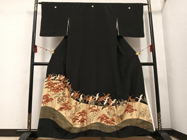其它 - 平和屋着物■豪華黒留袖 群鶴草花文 金彩 正絹 逸品 AABF3506ph