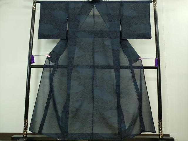 平和屋本店＊極上　夏物　結城紬　夏結城　はたおり娘　手緒里　100亀甲　間道　黒地　証紙付き　逸品　未使用　DZAB2407kh6 平和屋本店＊極上 夏物 結城紬 夏結城 はたおり娘 手緒里 100亀甲 間道