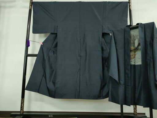 平和屋着物■極上 男性 お召 アンサンブル 亀甲柄 濃藍色地 逸品 DZAA8543kh5 平和屋着物■極上 男性 お召 アンサンブル 亀甲柄 濃藍色地 逸品 DZAA8543kh5