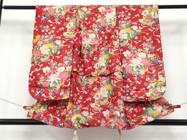 ■■■　サイズ　■■■ 身丈 82cm（肩から） 裄丈 41.5cm 袖丈 65cm 袖幅 27.5cm 前幅 20cm 後幅 25cm 着物縫いこみ 内揚げ 0cm 裄 お袖側 約 2cm　身頃側 約 5.5cm ■■■　商品詳細　■■■ 【正絹】 状態は接写画像のように、 表地所々・八掛・胴裏に薄い汚れがございます。 大変上質な極上の逸品になります。 お安く出品致しますので、是非この機会にいかがでしょうか？ ※大正ロマンなレトロ品です。 和モダン・レトロ感をお楽しみください。 アンティークになりますので お品物の状態の感じ方には個人差がございます。 ご理解の上でのご入札をお願い致します。 ■■■　注意事項　■■■ ■モニター発色の具合により色合いが異なる場合がございます。 ■寸法は多少の誤差が生じる場合がございますのでご了承ください。 ■縫込みの長さが左右非対称の場合は短い部分を記載しております。 左右非対称であってもご返品・お値引き等の保証は出来かねますので、ご了承の上ご購入をお願い致します。 ■シミ等のチェックには注意を払っておりますが、見落としがある場合もございますし、個人の見解も様々ですので神経質な方のご購入はお控えください。 ■箪笥に入っておりました着物や帯なので畳みシワや匂いがあるものもございます。 ■お休みは基本的に土日祝となりますが、その他臨時でお休みする場合がございますのでご了承ください。 ■商品の発送は平日のみの発送となります。 ■夜間と土曜、日曜日はお問い合わせの回答が遅れる場合がございます。 ■当店では、お直し、紋入れ、お手入れ等は承っておりません。 ■生地の状態（ヤケ、経年劣化等）によってはサイズ直しが出来ない場合がございます。 その点もどうかご了承のうえ、ご購入をお願いいたします。 ■弊社で取り扱う商品は一点ものにつき、時期や在庫状況に応じて金額が変更となる場合がございます。 ■検針は行っておりません。予めご了承いただきますようお願いいたします。 ■【洗える着物】と記載のある商品におきましては、商品お届け後に洗濯を行ってしまってからのご返品にはご対応しかねます。 念の為、専門店でのお手入れをお願いいたします。 ■着物のサイズ目安は下記を参考ください↓ ＜女性着物＞　お端折り次第で＋5?　−10?が着用可能サイズ 　例）身丈170?の場合、身長160?〜175? ＜男性着物＞　身丈＋約25?〜27?程が適応身長 　例）身丈155?の場合、身長180〜182?