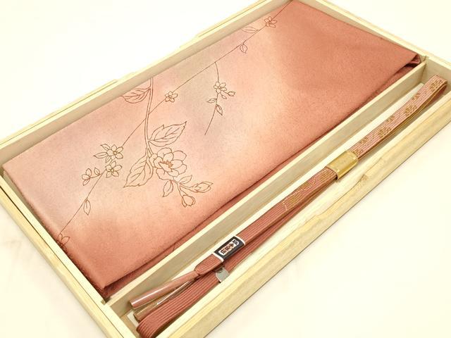 平和屋着物●和装小物　帯締め・帯揚げセット　高麗組 綾出し　枝花文　暈し染め　金糸　逸品　未使用　..