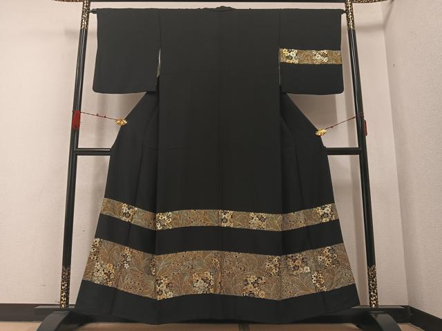 Full-Length Under-Kimono - 平和屋着物●訪問着　草花文　黒地　金彩　正絹　逸品　AABA8226ph