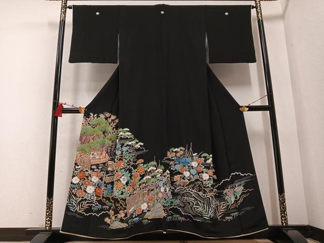 平和屋着物●豪華黒留袖 友禅 刺繍 風景草花文 金彩 正絹 逸品 AABB0432ph