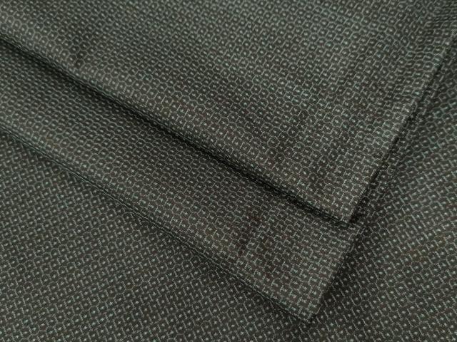 平和屋着物●男性　本場大島紬　100亀甲　総詰め　キングサイズ　正絹　逸品　CAAW8122yc