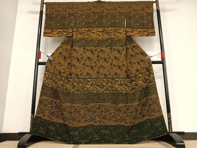Full-Length Under-Kimono - 平和屋着物●訪問着　型染め　横段花鳥文　正絹　逸品　AABB0114zg