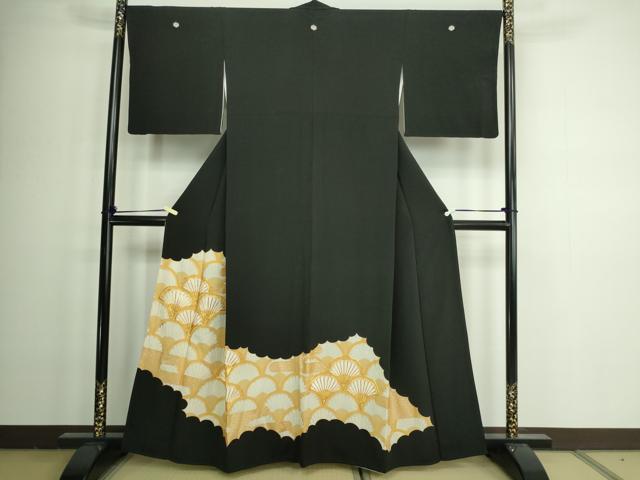 平和屋着物■豪華黒留袖　駒刺繍　菊青海波　金彩　正絹　逸品　DAAZ9721sf