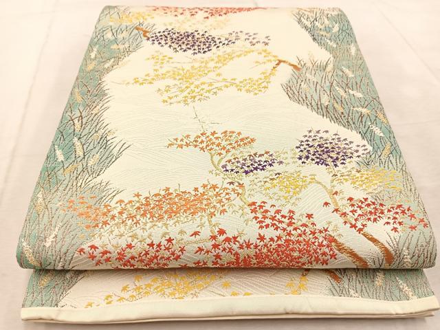 ■■■　サイズ　■■■ 長さ 440cm 幅 29.5cm程 ■■■　商品詳細　■■■ 【正絹】 詳細に関しましては、画像をご確認ください。 大変上質な逸品になります。 お安く出品致しますので、是非この機会にいかがでしょうか？ ※汚れ等に関しましては、着用時には見えない部分になるかと思いますのであまり気にならずお召になれるかと思います。 ■■■　注意事項　■■■ ■モニター発色の具合により色合いが