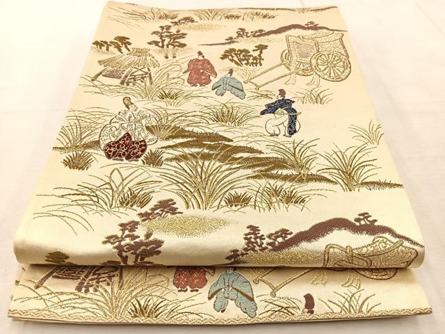 ■■■　サイズ　■■■ 長さ 424cm 幅 29.5cm程 ■■■　商品詳細　■■■ 【正絹・芯なし】 詳細に関しましては、画像をご確認ください。 大変上質な逸品になります。 お安く出品致しますので、是非この機会にいかがでしょうか？ ■■■　注意事項　■■■ ■モニター発色の具合により色合いが異なる場合がございます。 ■寸法は多少の誤差が生じる場合がございますのでご了承ください。 ■縫込みの長さが左右非対称の場合は短い部分を記載しております。 左右非対称であってもご返品・お値引き等の保証は出来かねますので、ご了承の上ご購入をお願い致します。 ■シミ等のチェックには注意を払っておりますが、見落としがある場合もございますし、個人の見解も様々ですので神経質な方のご購入はお控えください。 ■箪笥に入っておりました着物や帯なので畳みシワや匂いがあるものもございます。 ■お休みは基本的に土日祝となりますが、その他臨時でお休みする場合がございますのでご了承ください。 ■商品の発送は平日のみの発送となります。 ■夜間と土曜、日曜日はお問い合わせの回答が遅れる場合がございます。 ■当店では、お直し、紋入れ、お手入れ等は承っておりません。 ■生地の状態（ヤケ、経年劣化等）によってはサイズ直しが出来ない場合がございます。 その点もどうかご了承のうえ、ご購入をお願いいたします。 ■弊社で取り扱う商品は一点ものにつき、時期や在庫状況に応じて金額が変更となる場合がございます。 ■検針は行っておりません。予めご了承いただきますようお願いいたします。 ■【洗える着物】と記載のある商品におきましては、商品お届け後に洗濯を行ってしまってからのご返品にはご対応しかねます。 念の為、専門店でのお手入れをお願いいたします。 ■着物のサイズ目安は下記を参考ください↓ ＜女性着物＞　お端折り次第で＋5cm　−1cmが着用可能サイズ 　例）身丈170cmの場合、身長160cm〜175cm ＜男性着物＞　身丈＋約25cm〜27cm程が適応身長 　例）身丈155cmの場合、身長180〜182cm