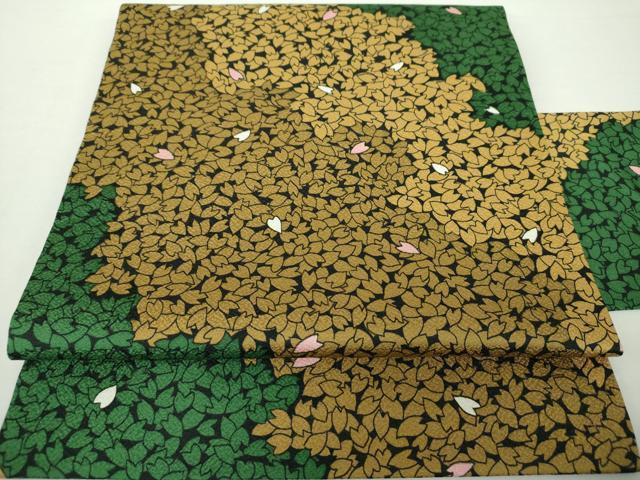 ■■■　サイズ　■■■ 長さ 364cm 幅 31cm程 ■■■　商品詳細　■■■ 【正絹・未使用】 状態は一度も締めておらず 特に目立ったシミ汚れなどもなく大変良い状態です。 大変上質な逸品になります。 お安く出品致しますので、是非この機...