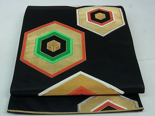 平和屋着物■六通柄袋帯　唐織　亀甲吉祥文　黒地　金銀糸　逸品　ev1230