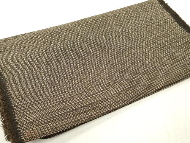 ■■■　サイズ　■■■ 長さ　　約11.2m 幅　　　約37cm ■■■　商品詳細　■■■ 【正絹・未使用】 状態は特に目立ったシミ汚れなどもなく大変良い状態です。 大変上質な逸品になります。 お安く出品致しますので、是非この機会にいかがでしょうか？ ※長さ約11.2mございますが着物として仕立てられるか、分かりかねますのでご理解ご確認の上ご入札くださいませ。 ■■■　注意事項　■■■ ■モニター発色の具合により色合いが異なる場合がございます。 ■寸法は多少の誤差が生じる場合がございますのでご了承ください。 ■縫込みの長さが左右非対称の場合は短い部分を記載しております。 左右非対称であってもご返品・お値引き等の保証は出来かねますので、ご了承の上ご購入をお願い致します。 ■シミ等のチェックには注意を払っておりますが、見落としがある場合もございますし、個人の見解も様々ですので神経質な方のご購入はお控えください。 ■箪笥に入っておりました着物や帯なので畳みシワや匂いがあるものもございます。 ■お休みは基本的に土日祝となりますが、その他臨時でお休みする場合がございますのでご了承ください。 ■商品の発送は平日のみの発送となります。 ■夜間と土曜、日曜日はお問い合わせの回答が遅れる場合がございます。 ■当店では、お直し、紋入れ、お手入れ等は承っておりません。 ■生地の状態（ヤケ、経年劣化等）によってはサイズ直しが出来ない場合がございます。 その点もどうかご了承のうえ、ご購入をお願いいたします。 ■弊社で取り扱う商品は一点ものにつき、時期や在庫状況に応じて金額が変更となる場合がございます。 ■検針は行っておりません。予めご了承いただきますようお願いいたします。 ■【洗える着物】と記載のある商品におきましては、商品お届け後に洗濯を行ってしまってからのご返品にはご対応しかねます。 念の為、専門店でのお手入れをお願いいたします。 ■写真に写っている物が全てになります。それ以外の付属品はございませんのでご了承ください。 ■状態に関する写真につきましては、掲載可能な写真枚数に限りがあるため、各箇所につき1枚参考画像を掲載しております。 ■着物のサイズ目安は下記を参考ください↓ ＜女性着物＞　お端折り次第で＋5cm　−1cmが着用可能サイズ 　例）身丈170cmの場合、身長160cm〜175cm ＜男性着物＞　身丈＋約25cm〜27cm程が適応身長 　例）身丈155cmの場合、身長180〜182cm