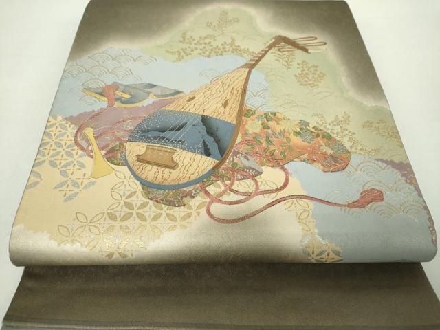 平和屋着物●友禅師・京の名工・伝統工芸士・樽本伊勢蔵　太鼓柄袋帯　手描き　冊子楽器花文　金銀彩　引箔　正絹　逸品　DAAZ0421ps