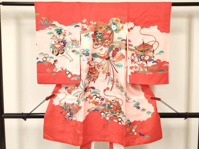 平和屋着物[]お宮参り　女の子　祝着　産着　初着　のしめ　鞠　雪輪糸車鳳凰花文　金彩　逸品　DAAY32..