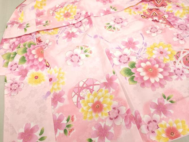平和屋着物[]七五三　女の子　3歳　祝着　三つ身　長襦袢(単衣)・被布・小物セット　花手毬文　暈し染め　金彩　未使用　AABB5791ja