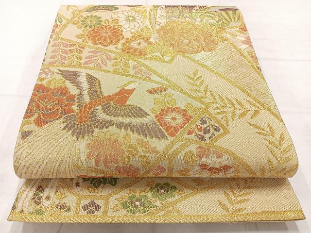 ■■■　サイズ　■■■ 長さ 424cm 幅 31cm程 ■■■　商品詳細　■■■ 【正絹・芯なし】 詳細に関しましては、画像をご確認ください。 大変上質な逸品になります。 お安く出品致しますので、是非この機会にいかがでしょうか？ ■■■　注意事項　■■■ ■モニター発色の具合により色合いが異なる場合がございます。 ■寸法は多少の誤差が生じる場合がございますのでご了承ください。 ■縫込みの長さが左