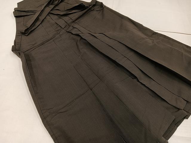 平和屋着物●男性　馬乗り袴　縞　正絹　逸品　AABF9529ph