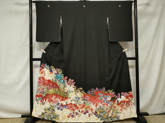 平和屋着物●豪華黒留袖　駒刺繍　草花文　正絹　逸品　CAAY1865ev