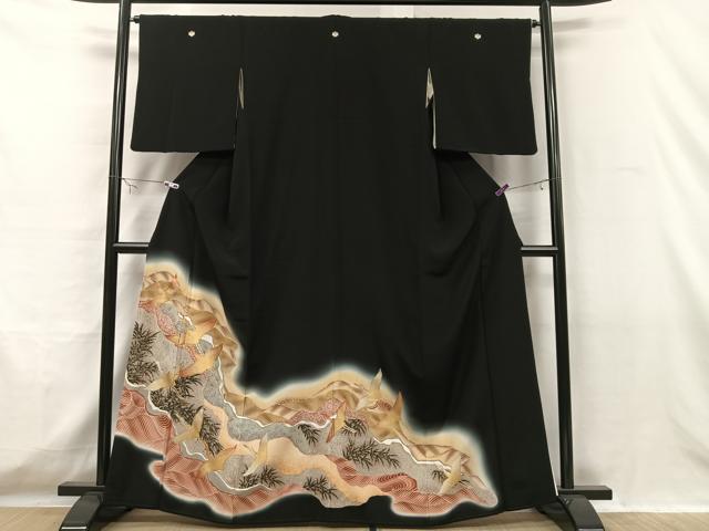 平和屋着物■豪華黒留袖　駒刺繍　飛鶴立波文　暈し染め　金彩　正絹　逸品　CAAW2273ua