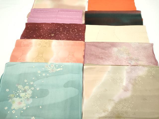 ■■■　商品詳細　■■■ 【正絹】 状態は特に目立ったシミ汚れなどもなく大変良い状態です。 大変上質な逸品になります。 お安く出品致しますので、是非この機会にいかがでしょうか？ ■■■　注意事項　■■■ ■モニター発色の具合により色合いが異なる場合がございます。 ■寸法は多少の誤差が生じる場合がございますのでご了承ください。 ■縫込みの長さが左右非対称の場合は短い部分を記載しております。 左右非対称であってもご返品・お値引き等の保証は出来かねますので、ご了承の上ご購入をお願い致します。 ■シミ等のチェックには注意を払っておりますが、見落としがある場合もございますし、個人の見解も様々ですので神経質な方のご購入はお控えください。 ■箪笥に入っておりました着物や帯なので畳みシワや匂いがあるものもございます。 ■お休みは基本的に土日祝となりますが、その他臨時でお休みする場合がございますのでご了承ください。 ■商品の発送は平日のみの発送となります。 ■夜間と土曜、日曜日はお問い合わせの回答が遅れる場合がございます。 ■当店では、お直し、紋入れ、お手入れ等は承っておりません。 ■生地の状態（ヤケ、経年劣化等）によってはサイズ直しが出来ない場合がございます。 その点もどうかご了承のうえ、ご購入をお願いいたします。 ■弊社で取り扱う商品は一点ものにつき、時期や在庫状況に応じて金額が変更となる場合がございます。 ■検針は行っておりません。予めご了承いただきますようお願いいたします。 ■【洗える着物】と記載のある商品におきましては、商品お届け後に洗濯を行ってしまってからのご返品にはご対応しかねます。 念の為、専門店でのお手入れをお願いいたします。 ■着物のサイズ目安は下記を参考ください↓ ＜女性着物＞　お端折り次第で＋5cm　−1cmが着用可能サイズ 　例）身丈170cmの場合、身長160cm〜175cm ＜男性着物＞　身丈＋約25cm〜27cm程が適応身長 　例）身丈155cmの場合、身長180〜182cm