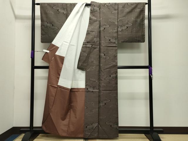 平和屋の平和屋着物●本場大島紬　9マルキ　雲重ね枝葉文　ますいわ屋扱い　正絹　逸品　未使用　CABC8061gh｜アングル3