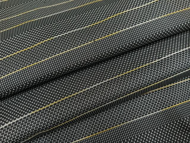 ■■■　サイズ　■■■ 身丈 154.5cm（肩から） 裄丈 63cm 袖丈 44cm　縫込み 6cm 袖幅 32.5cm 前幅 24cm 後幅 30.5cm 着物縫いこみ 内揚げ 2cm 裄 お袖側 約3cm　身頃側 約2cm ■■■　商...