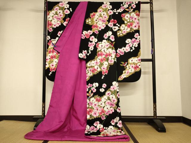 平和屋の平和屋本店●お引きずり・お引き摺り・引き振袖　和装　結婚式　舞妓　芸妓　芸者　衣装　総刺繍　花鳥文　黒地　金銀糸　逸品　AABK8363fw｜アングル2
