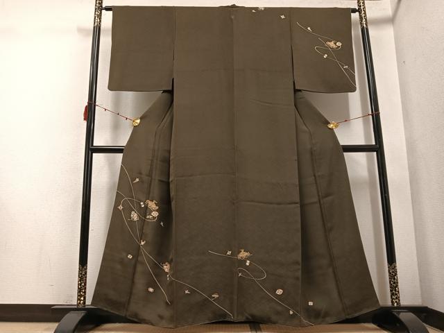 平和屋着物●訪問着　友禅　宝尽くし　海松茶色　金彩　正絹　逸品　AABE2542ph