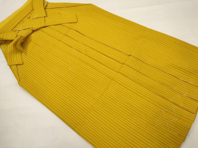 ■■■　サイズ　■■■ 紐下丈　約94.5cm ■■■　商品詳細　■■■ 【化繊・未使用】 状態は特に目立ったシミ汚れなどもなく大変良い状態です。 大変上質な逸品になります。 お安く出品致しますので、是非この機会にいかがでしょうか？※ご自身で洗濯された場合の保証はできかねます。 専門店にご相談ください。 ■■■　注意事項　■■■ ■モニター発色の具合により色合いが異なる場合がございます。 ■寸法は多少の誤差が生じる場合がございますのでご了承ください。 ■縫込みの長さが左右非対称の場合は短い部分を記載しております。 左右非対称であってもご返品・お値引き等の保証は出来かねますので、ご了承の上ご購入をお願い致します。 ■シミ等のチェックには注意を払っておりますが、見落としがある場合もございますし、個人の見解も様々ですので神経質な方のご購入はお控えください。 ■箪笥に入っておりました着物や帯なので畳みシワや匂いがあるものもございます。 ■お休みは基本的に土日祝となりますが、その他臨時でお休みする場合がございますのでご了承ください。 ■商品の発送は平日のみの発送となります。 ■夜間と土曜、日曜日はお問い合わせの回答が遅れる場合がございます。 ■当店では、お直し、紋入れ、お手入れ等は承っておりません。 ■生地の状態（ヤケ、経年劣化等）によってはサイズ直しが出来ない場合がございます。 その点もどうかご了承のうえ、ご購入をお願いいたします。 ■弊社で取り扱う商品は一点ものにつき、時期や在庫状況に応じて金額が変更となる場合がございます。 ■検針は行っておりません。予めご了承いただきますようお願いいたします。 ■【洗える着物】と記載のある商品におきましては、商品お届け後に洗濯を行ってしまってからのご返品にはご対応しかねます。 念の為、専門店でのお手入れをお願いいたします。 ■着物のサイズ目安は下記を参考ください↓ ＜女性着物＞　お端折り次第で＋5cm　−1cmが着用可能サイズ 　例）身丈170cmの場合、身長160cm〜175cm ＜男性着物＞　身丈＋約25cm〜27cm程が適応身長 　例）身丈155cmの場合、身長180〜182cm