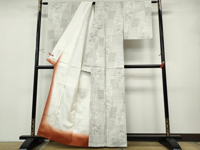 平和屋の平和屋着物●本場大島紬　白大島　120亀甲　色紙重ね吉祥花文　正絹　逸品　未使用　CABH9754ut｜アングル3