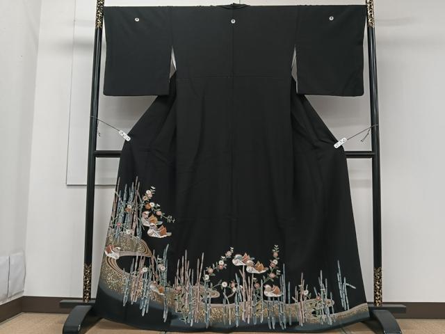 平和屋着物■豪華黒留袖　駒刺繍　鴛鴦花文　金彩　正絹　逸品　CABC5700xi