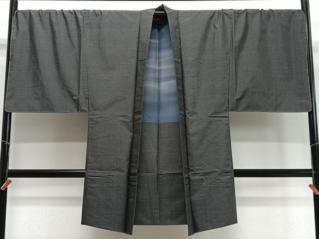 平和屋着物∞男性　長羽織　紬地　100亀甲　総詰め　黒地　正絹　逸品　未使用　CABD4585ua