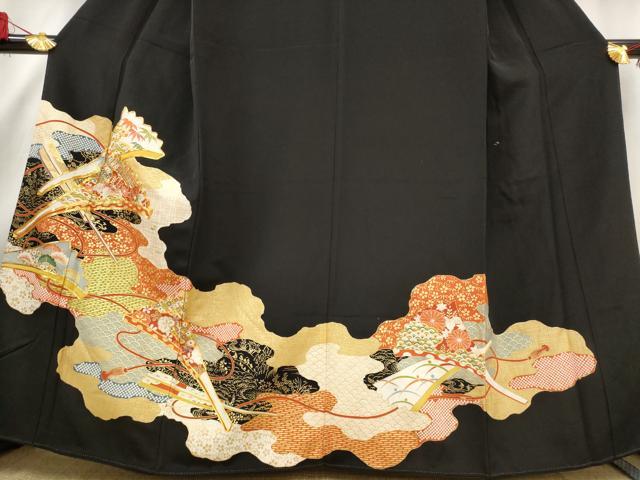 平和屋の平和屋着物■豪華黒留袖 駒刺繍 吉祥扇面花文 金彩 正絹 逸品 AABE1475st｜アングル3