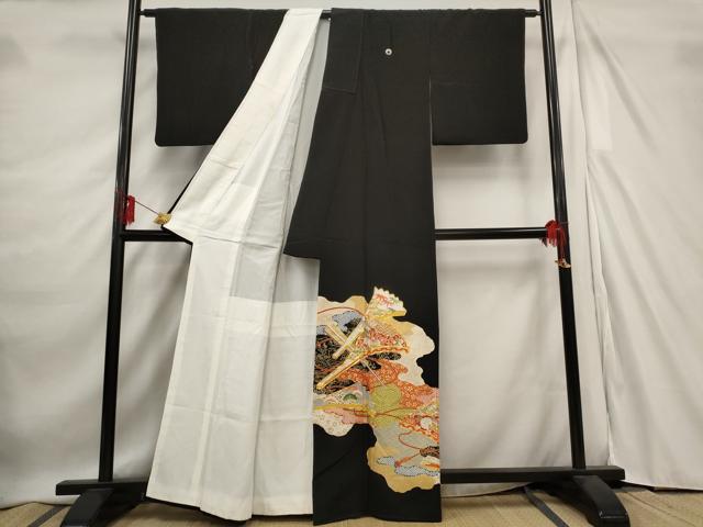 平和屋の平和屋着物■豪華黒留袖 駒刺繍 吉祥扇面花文 金彩 正絹 逸品 AABE1475st｜アングル2