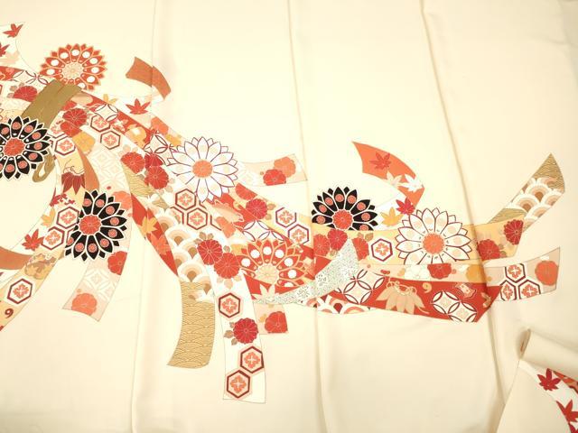 ■■■　サイズ　■■■ 長さ　　着尺分あり 幅　　　約37cm ■■■　商品詳細　■■■ 【正絹・未使用】 状態は接写画像のように表地所々・裏面所々に薄い汚れがございます。 大変上質な逸品になります。 お安く出品致しますので、是非この機会にいかがでしょうか？ ■■■　注意事項　■■■ ■モニター発色の具合により色合いが異なる場合がございます。 ■寸法は多少の誤差が生じる場合がございますのでご了承ください。 ■縫込みの長さが左右非対称の場合は短い部分を記載しております。 左右非対称であってもご返品・お値引き等の保証は出来かねますので、ご了承の上ご購入をお願い致します。 ■シミ等のチェックには注意を払っておりますが、見落としがある場合もございますし、個人の見解も様々ですので神経質な方のご購入はお控えください。 ■箪笥に入っておりました着物や帯なので畳みシワや匂いがあるものもございます。 ■お休みは基本的に土日祝となりますが、その他臨時でお休みする場合がございますのでご了承ください。 ■商品の発送は平日のみの発送となります。 ■夜間と土曜、日曜日はお問い合わせの回答が遅れる場合がございます。 ■当店では、お直し、紋入れ、お手入れ等は承っておりません。 ■生地の状態（ヤケ、経年劣化等）によってはサイズ直しが出来ない場合がございます。 その点もどうかご了承のうえ、ご購入をお願いいたします。 ■弊社で取り扱う商品は一点ものにつき、時期や在庫状況に応じて金額が変更となる場合がございます。 ■検針は行っておりません。予めご了承いただきますようお願いいたします。 ■【洗える着物】と記載のある商品におきましては、商品お届け後に洗濯を行ってしまってからのご返品にはご対応しかねます。 念の為、専門店でのお手入れをお願いいたします。 ■写真に写っている物が全てになります。それ以外の付属品はございませんのでご了承ください。 ■状態に関する写真につきましては、掲載可能な写真枚数に限りがあるため、各箇所につき1枚参考画像を掲載しております。 ■着物のサイズ目安は下記を参考ください↓ ＜女性着物＞　お端折り次第で＋5cm　－1cmが着用可能サイズ 　例）身丈170cmの場合、身長160cm～175cm ＜男性着物＞　身丈＋約25cm～27cm程が適応身長 　例）身丈155cmの場合、身長180～182cm