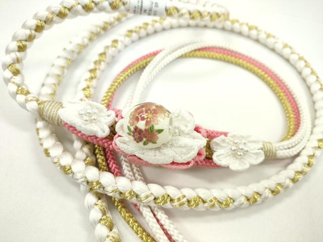 ■■■　サイズ　■■■ 長さ　約156.5cm（房を除く） ■■■　商品詳細　■■■ 【正絹・未使用】 状態は特に目立ったシミ汚れなどもなく大変良い状態です。 大変上質な逸品になります。 お安く出品致しますので、是非この機会にいかがでしょうか？ ■■■　注意事項　■■■ ■モニター発色の具合により色合いが異なる場合がございます。 ■寸法は多少の誤差が生じる場合がございますのでご了承ください。 ■縫込みの長さが左右非対称の場合は短い部分を記載しております。 左右非対称であってもご返品・お値引き等の保証は出来かねますので、ご了承の上ご購入をお願い致します。 ■シミ等のチェックには注意を払っておりますが、見落としがある場合もございますし、個人の見解も様々ですので神経質な方のご購入はお控えください。 ■箪笥に入っておりました着物や帯なので畳みシワや匂いがあるものもございます。 ■お休みは基本的に土日祝となりますが、その他臨時でお休みする場合がございますのでご了承ください。 ■商品の発送は平日のみの発送となります。 ■夜間と土曜、日曜日はお問い合わせの回答が遅れる場合がございます。 ■当店では、お直し、紋入れ、お手入れ等は承っておりません。 ■生地の状態（ヤケ、経年劣化等）によってはサイズ直しが出来ない場合がございます。 その点もどうかご了承のうえ、ご購入をお願いいたします。 ■弊社で取り扱う商品は一点ものにつき、時期や在庫状況に応じて金額が変更となる場合がございます。 ■検針は行っておりません。予めご了承いただきますようお願いいたします。 ■【洗える着物】と記載のある商品におきましては、商品お届け後に洗濯を行ってしまってからのご返品にはご対応しかねます。 念の為、専門店でのお手入れをお願いいたします。 ■着物のサイズ目安は下記を参考ください↓ ＜女性着物＞　お端折り次第で＋5cm　−1cmが着用可能サイズ 　例）身丈170cmの場合、身長160cm〜175cm ＜男性着物＞　身丈＋約25cm〜27cm程が適応身長 　例）身丈155cmの場合、身長180〜182cm