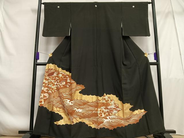 平和屋着物■豪華黒留袖 駒刺繍 傘 立波文 金銀彩 正絹 逸品 AABF1121oa