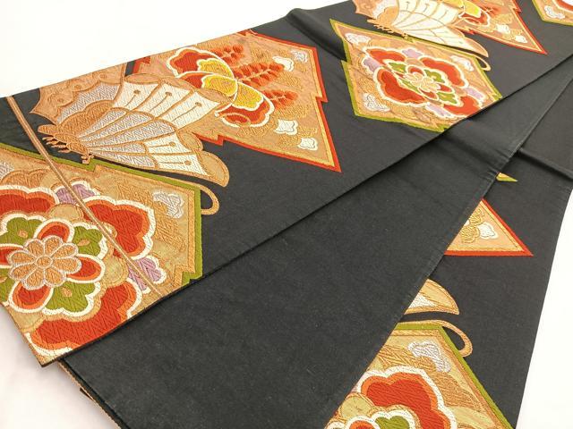 平和屋の平和屋着物◎六通柄袋帯 唐織 松皮菱花蝶文 黒地 金銀糸 正絹 逸品 BAAW2129yc｜アングル3