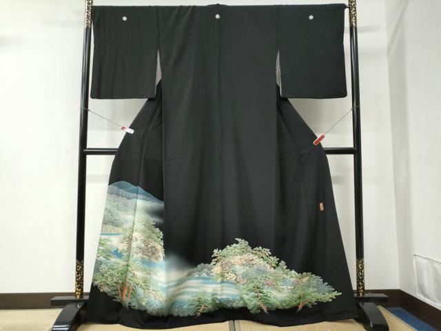平和屋着物●豪華黒留袖　友禅　作家物　遠山樹林風景文　暈し染め　正絹　逸品　CABB4726yc