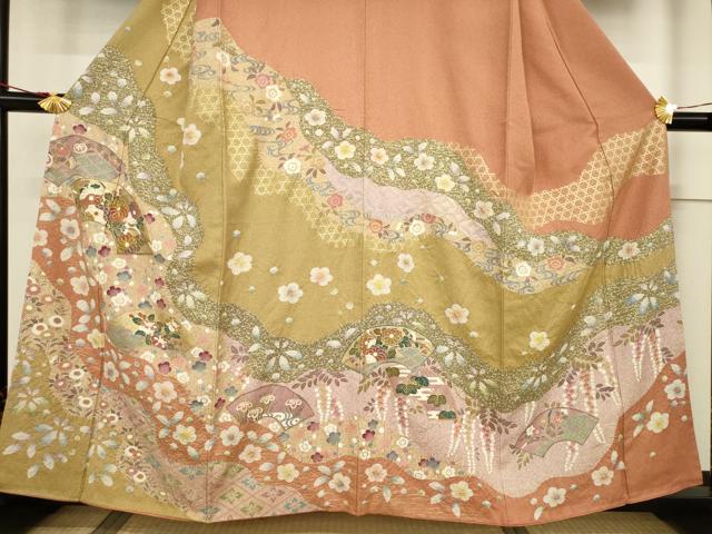 平和屋の平和屋着物●訪問着　駒刺繍　地紙吉祥花文　金彩　正絹　逸品　AABF3999ck｜アングル3
