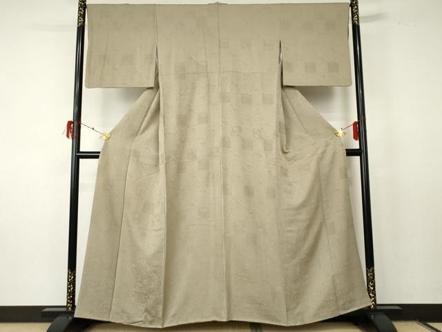 平和屋着物●上質な色無地　市松に跳び兎地紋　利久白茶色　正絹　逸品　AABF5228cs