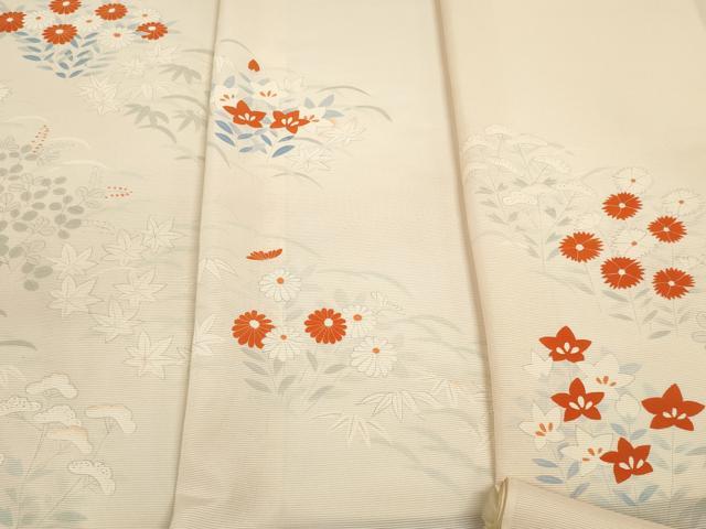 ■■■　サイズ　■■■ 長さ　　着尺分あり 幅　　　約35.5cm ■■■　商品詳細　■■■ 【正絹・未使用】 状態は接写画像のように表地所々に薄い汚れがございます。 大変上質な逸品になります。 お安く出品致しますので、是非この機会にいかがでしょうか？ ■■■　注意事項　■■■ ■モニター発色の具合により色合いが異なる場合がございます。 ■寸法は多少の誤差が生じる場合がございますのでご了承ください。 ■縫込みの長さが左右非対称の場合は短い部分を記載しております。 左右非対称であってもご返品・お値引き等の保証は出来かねますので、ご了承の上ご購入をお願い致します。 ■シミ等のチェックには注意を払っておりますが、見落としがある場合もございますし、個人の見解も様々ですので神経質な方のご購入はお控えください。 ■箪笥に入っておりました着物や帯なので畳みシワや匂いがあるものもございます。 ■お休みは基本的に土日祝となりますが、その他臨時でお休みする場合がございますのでご了承ください。 ■商品の発送は平日のみの発送となります。 ■夜間と土曜、日曜日はお問い合わせの回答が遅れる場合がございます。 ■当店では、お直し、紋入れ、お手入れ等は承っておりません。 ■生地の状態（ヤケ、経年劣化等）によってはサイズ直しが出来ない場合がございます。 その点もどうかご了承のうえ、ご購入をお願いいたします。 ■弊社で取り扱う商品は一点ものにつき、時期や在庫状況に応じて金額が変更となる場合がございます。 ■検針は行っておりません。予めご了承いただきますようお願いいたします。 ■【洗える着物】と記載のある商品におきましては、商品お届け後に洗濯を行ってしまってからのご返品にはご対応しかねます。 念の為、専門店でのお手入れをお願いいたします。 ■着物のサイズ目安は下記を参考ください↓ ＜女性着物＞　お端折り次第で＋5cm　−1cmが着用可能サイズ 　例）身丈170cmの場合、身長160cm〜175cm ＜男性着物＞　身丈＋約25cm〜27cm程が適応身長 　例）身丈155cmの場合、身長180〜182cm