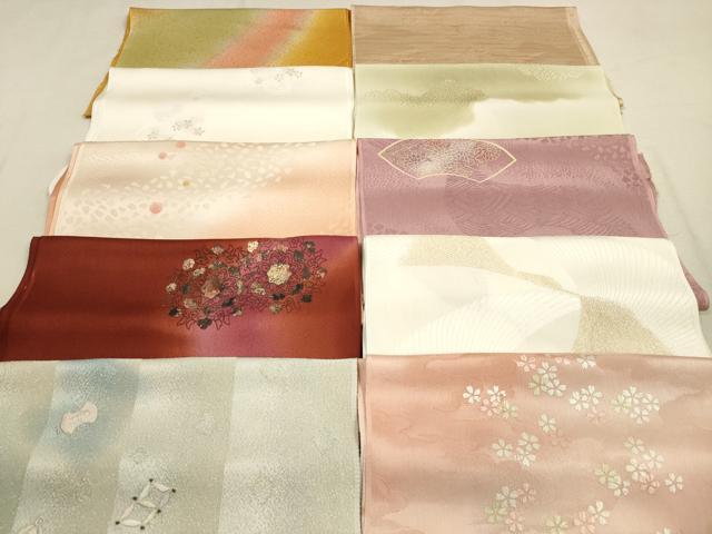 ■■■　商品詳細　■■■ 【正絹】 状態は特に目立ったシミ汚れなどもなく大変良い状態です。 大変上質な逸品になります。 お安く出品致しますので、是非この機会にいかがでしょうか？ ■■■　注意事項　■■■ ■モニター発色の具合により色合いが異なる場合がございます。 ■寸法は多少の誤差が生じる場合がございますのでご了承ください。 ■縫込みの長さが左右非対称の場合は短い部分を記載しております。 左右非対称であってもご返品・お値引き等の保証は出来かねますので、ご了承の上ご購入をお願い致します。 ■シミ等のチェックには注意を払っておりますが、見落としがある場合もございますし、個人の見解も様々ですので神経質な方のご購入はお控えください。 ■箪笥に入っておりました着物や帯なので畳みシワや匂いがあるものもございます。 ■お休みは基本的に土日祝となりますが、その他臨時でお休みする場合がございますのでご了承ください。 ■商品の発送は平日のみの発送となります。 ■夜間と土曜、日曜日はお問い合わせの回答が遅れる場合がございます。 ■当店では、お直し、紋入れ、お手入れ等は承っておりません。 ■生地の状態（ヤケ、経年劣化等）によってはサイズ直しが出来ない場合がございます。 その点もどうかご了承のうえ、ご購入をお願いいたします。 ■弊社で取り扱う商品は一点ものにつき、時期や在庫状況に応じて金額が変更となる場合がございます。 ■検針は行っておりません。予めご了承いただきますようお願いいたします。 ■【洗える着物】と記載のある商品におきましては、商品お届け後に洗濯を行ってしまってからのご返品にはご対応しかねます。 念の為、専門店でのお手入れをお願いいたします。 ■着物のサイズ目安は下記を参考ください↓ ＜女性着物＞　お端折り次第で＋5cm　−1cmが着用可能サイズ 　例）身丈170cmの場合、身長160cm〜175cm ＜男性着物＞　身丈＋約25cm〜27cm程が適応身長 　例）身丈155cmの場合、身長180〜182cm